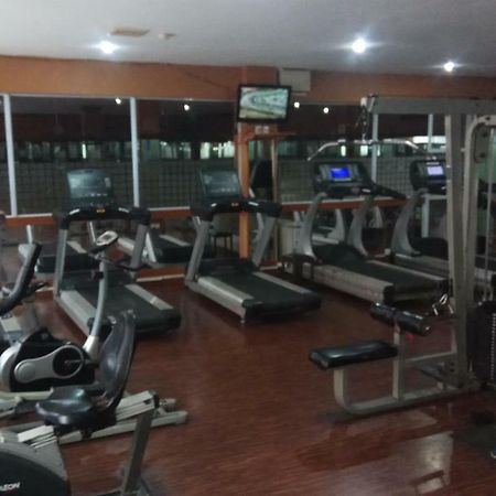 Utama Hotel Batam Kültér fotó