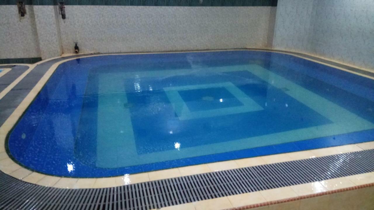 Utama Hotel Batam Kültér fotó